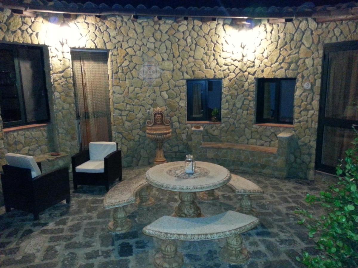 Tenuta Carabollace Sciacca Rum bild